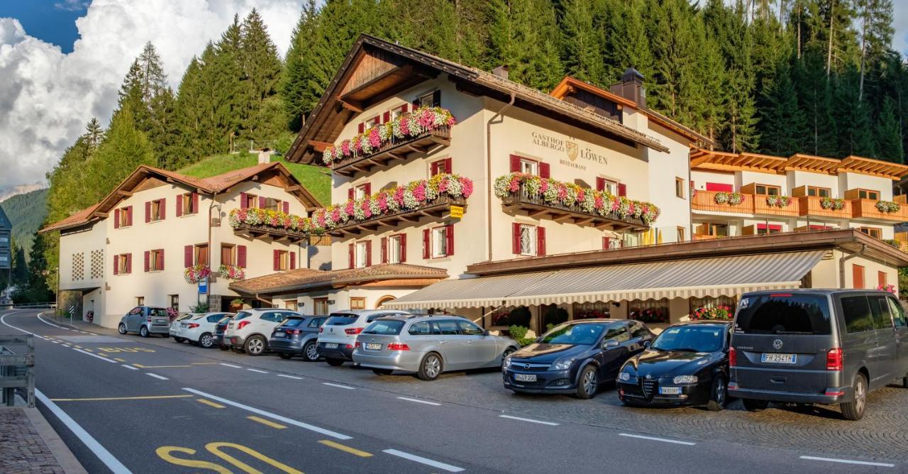 Gasthof Loewen ノーヴァ・レヴァンテ エクステリア 写真